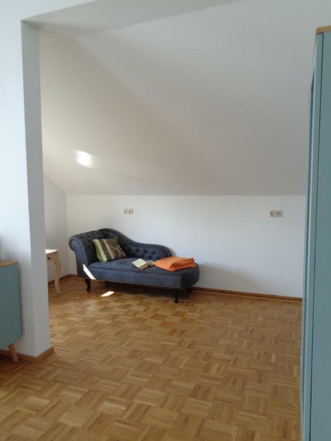 Leipzig-Suedwest Apartment Exterior photo